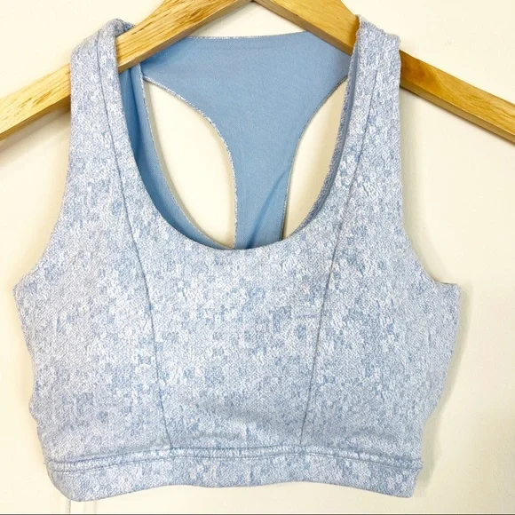 NWT Gymshark Fleur Texture Sports Bra Malibu Blue XS - Picture 4 of 10